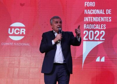 Lo dan vuelta como una media: Gerardo Morales busca "calmar" la interna del PRO