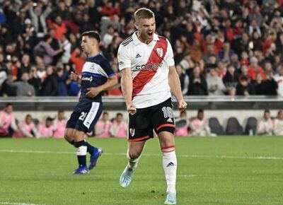 River goleó a Gimnasia y se aleja como líder de la Liga Profesional