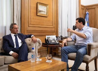 Daniel Scioli y "Wado" de Pedro salieron a marcar la cancha para dominar dentro del Frente de Todos