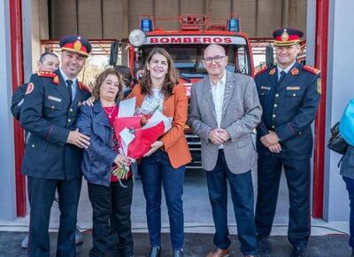 Se investiga al Cuartel de Bomberos Voluntarios de Moreno pero Mariel Fernández ¿inauguró otro espacio?