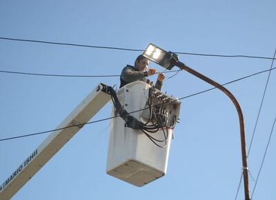 José C. Paz: se realiza la colocación de nuevas luces Led para las calles de la ciudad