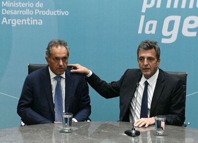 Una mano para lavar la otra: Scioli y Massa observan el peronismo residual y buscarían pisar fuerte