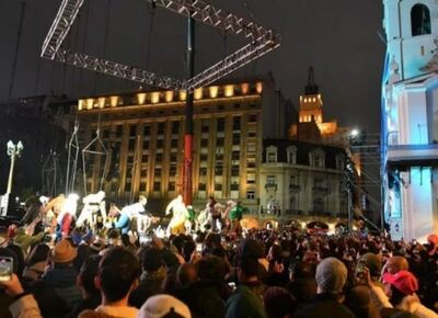 Buenos Aires celebró los 40 años de democracia con un festival en Plaza de Mayo