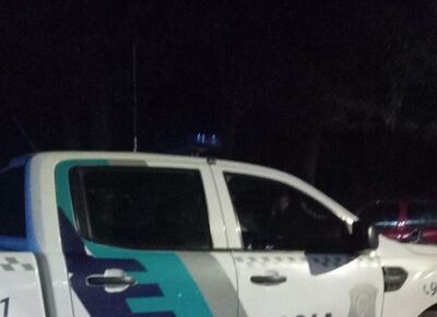 VIDEO | Vecinos de barrio San Carlos redujeron a un delincuente armado