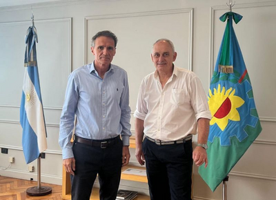 Más sucios que oreja de manco: el corrupto de Milazzotto y su esposa les sacaron la obra social APV a 19 jubilados