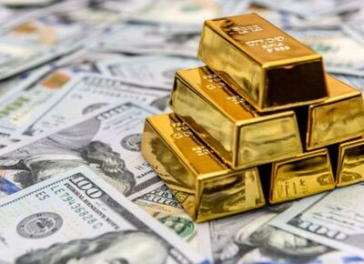 Le robaron 300 gramos de oro y 30 mil dólares a una jubilada que hacía reposo por una cirugía