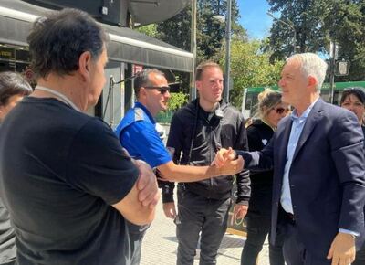 Mientras las familas están siendo reventadas por la inseguridad, Alak puso todo su esfuerzo en que en el microcentro no haya vendedores ambulantes