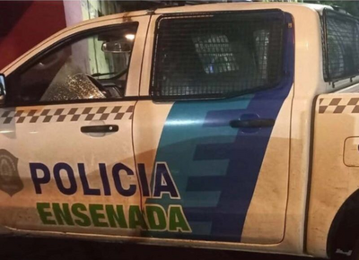 Desastre en las calles de Ensenada: Menores cometieron dos robos en pocas horas, cayeron, salieron y mandaron a un pibe al hospital