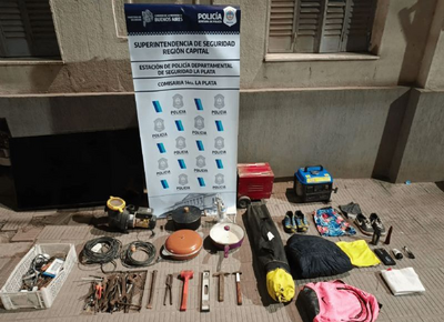 Desvalijó una casa en Melchor Romero, puso todo a la venta en Marketplace y terminó detenido