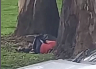 VIDEO | Indignación en Tolosa: filmaron a una pareja teniendo relaciones sexuales en plena vía pública