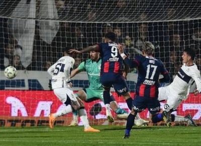 Gimnasia define su futuro: llega Zalazar y negocia bajas por ofertas