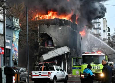 La Justicia autorizó la demolición del depósito incendiado en pleno centro de La Plata