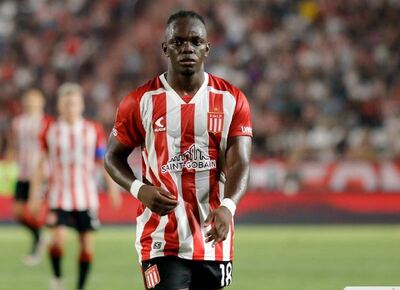 Estudiantes acelera la renovación de su plantel: Edwuin Cetré cerca de la salida
