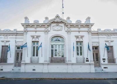 Escándalo en Moreno: acusan a una familia de cobrar $5 millones por mes sin trabajar en la Municipalidad