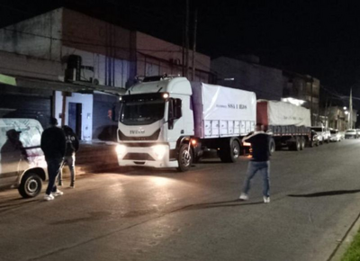 Vergonzoso accionar policial en La Plata: policías secuestran mercadería legal y maltratan a un menor