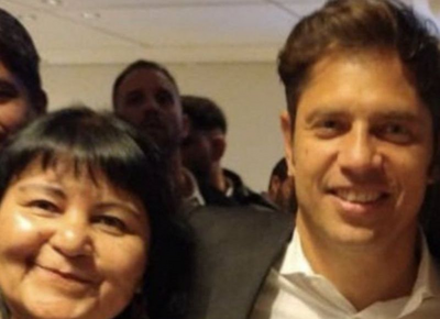 Las imágenes que comprometen a Kicillof: apareció junto a la dueña de la casa del triple crimen en Florencio Varela