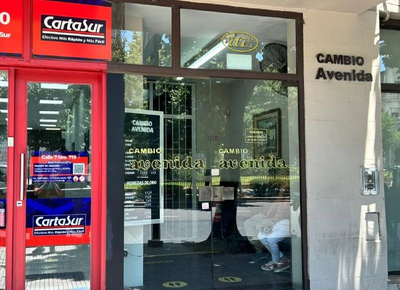 El escándalo de "Chiqui" Tapia llegó a La Plata: allanaron casas de cambio de la ciudad