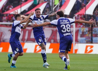 Gimnasia quedó a detalles de desprenderse de un jugador y Zanirato pierde a otro titular indiscutido del equipo