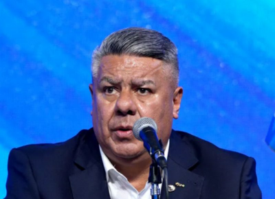Denuncian a "Chiqui" Tapia en La Plata por presunto abuso de autoridad