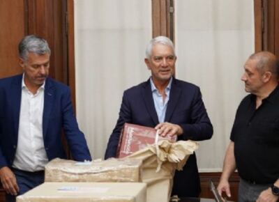 La Municipalidad encara la puesta en valor de 180 mil luminarias y más de 400 semáforos