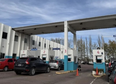 Salió a hacer la VTV y, al regresar, descubrió que habían desvalijado su casa en City Bell