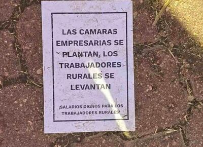 El "plantón" de los millones: la hipocresía de Voytenco pagada con la plata de los peones rurales