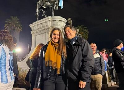 Kicillof salió a festejar el triunfo de la Selección en La Plata y fue insultado por parte de la multitud