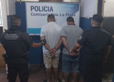 Son padre e hijo colombianos, vinieron a robar a La Plata y terminaron arrestados