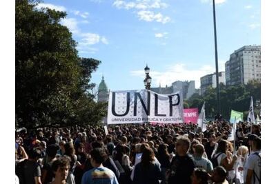 Nuevo paro docente en la UNLP: quiénes adhieren y cómo sigue el conflicto universitario