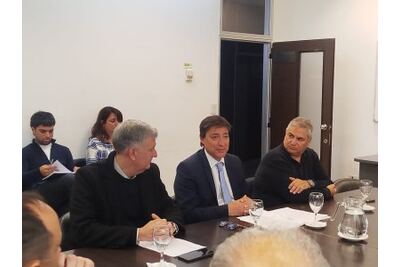 Positiva reunión de CEPBA con diputados para mantener la ley que regula a los Hiper