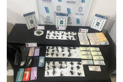 Del delivery a la droga: escapó en moto y cayó con 304 gramos de cocaína en Berisso
