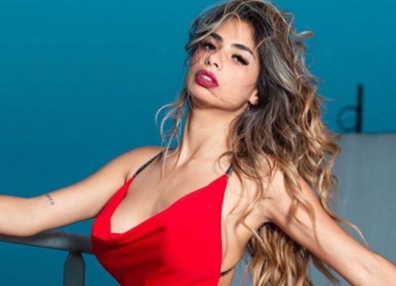 Arde Moreno: la ex Gran Hermano Daniela Celis y un canje de sex shop para jugar con Walter Festa