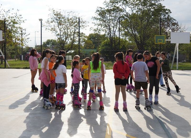 Merlo: comienza el patín artístico en la escuela deportiva municipal