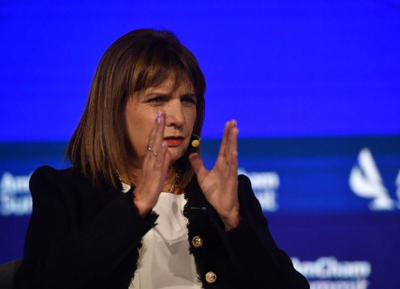 Cortito y al pie: Patricia Bullrich aclaró que achicará los Ministerios del Estado