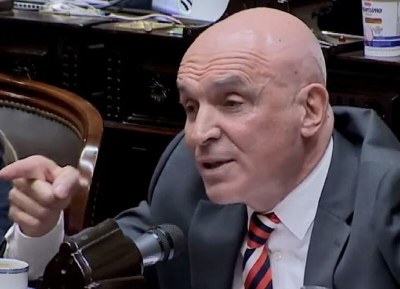 Pánico en Juntos: tras unos twits de José Luis Espert, temen su incorporación al espacio