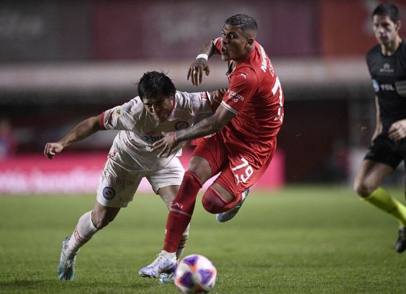 Vibrante empate entre Argentinos Juniors e Independiente