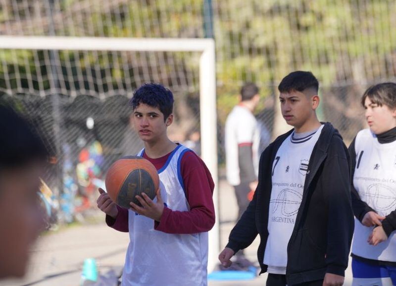 Merlo: comenzó la liga de básquet municipal