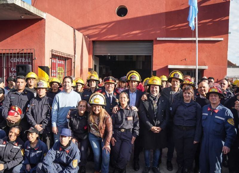 En Merlo festejaron el Día del Bombero