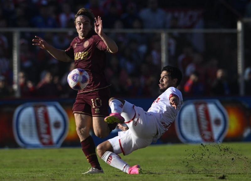 Unión y Lanús igualaron en Santa Fe en un pendiente de la Liga Profesional de Fútbol