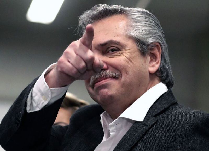 Una olla a punto de estallar: Alberto Fernández se cuelga de cualquiera con tal de sacar rédito político