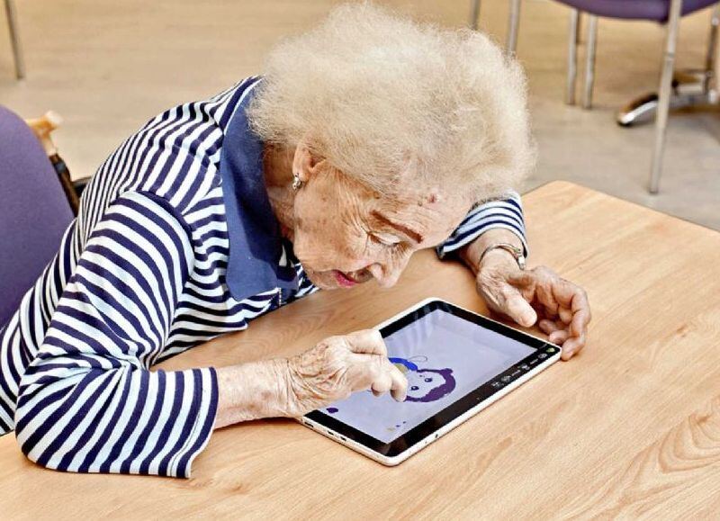 Rojas: se lanza la inscripción para las Tablet gratis para Jubilados