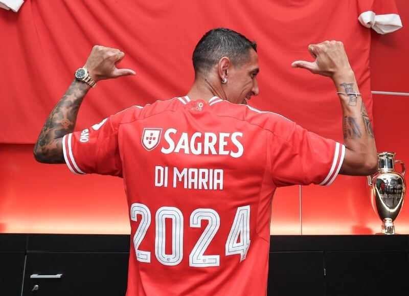 Ángel Di María fue presentado como nuevo refuerzo del Benfica