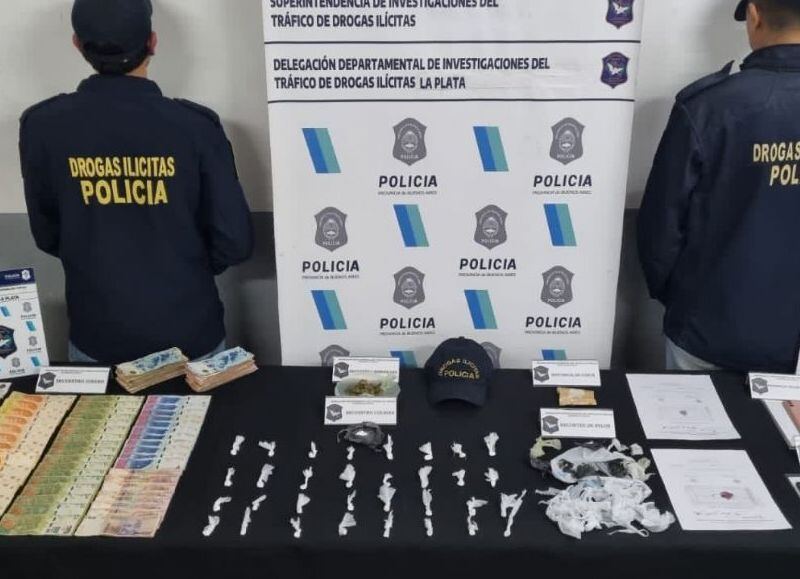 VIDEO | Altos de San Lorenzo: se realizaron dos allanamientos en busca de drogas