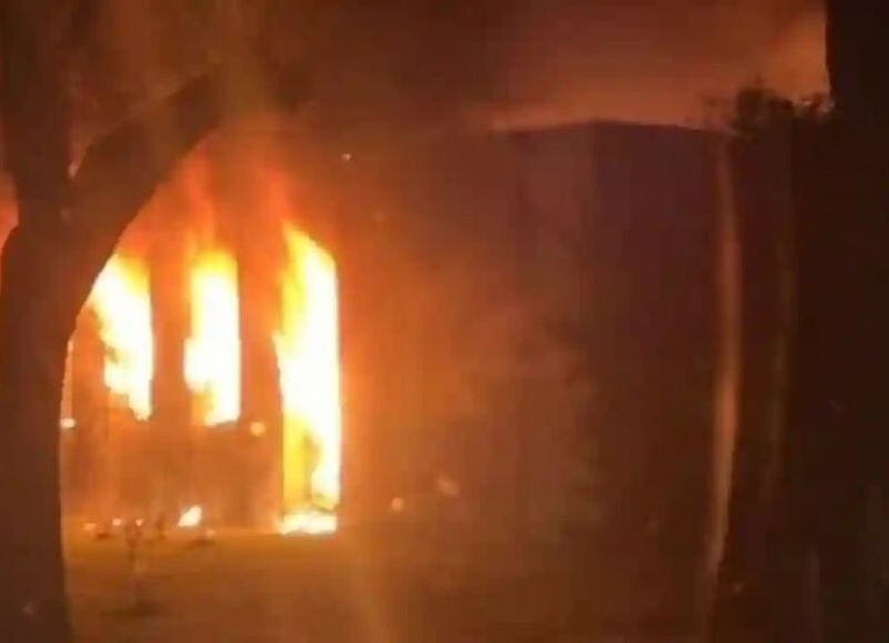 VIDEO | Tensión en el country Grand Bell tras un incendio en el que murieron los gatos