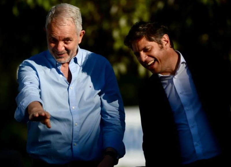 El ladrón siempre vuelve al lugar del crimen: Alak despilfarra 930 millones en embellecer el Palacio de Gobierno mientras La Plata explota como un volcán