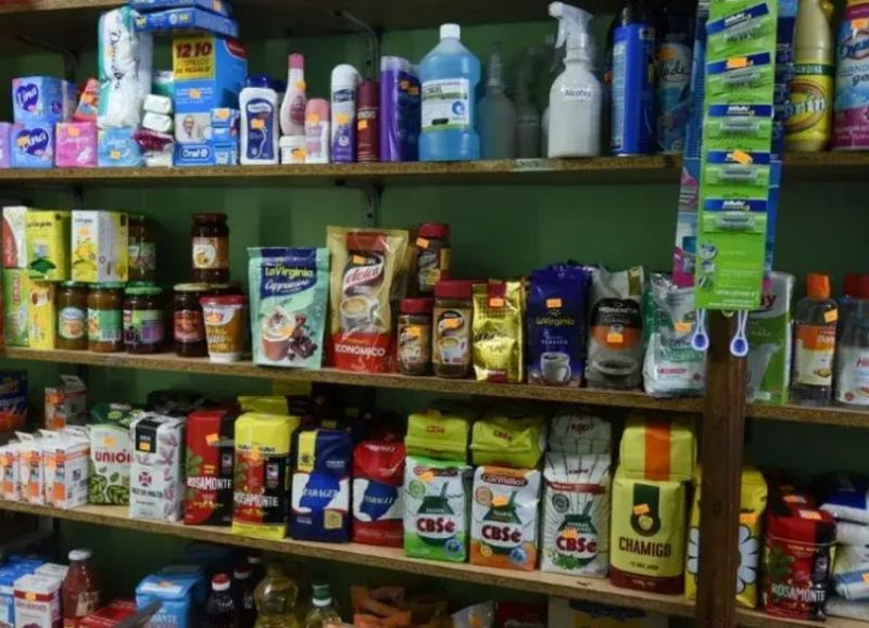 MIRÁ EL VIDEO | Ensenada: Denuncian a una empleada infiel que le vació el local a su empleadora/amiga