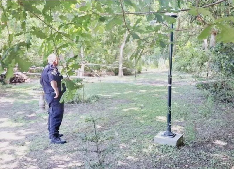 Ensenada: Un jardinero trabajaba en el patio de su patrón y se encontró con restos humanos