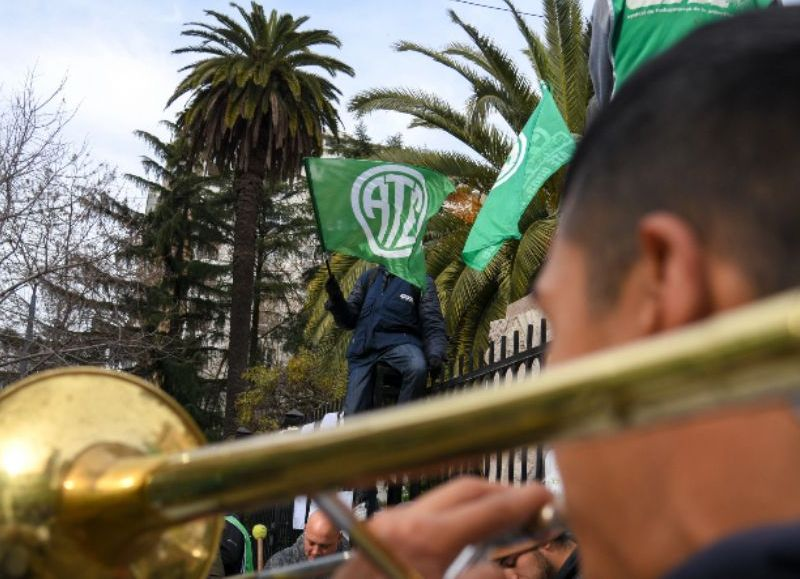Estatales confirmaron un nuevo paro de 24 horas