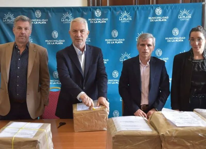 La Plata: Anuncian la inversión de $100 mil millones en pavimentación y arreglos de calles