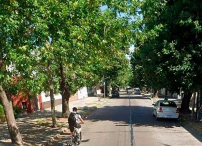 El infierno de una jubilada en Barrio Norte: Cuatro delincuentes encapuchados la golpearon en su casa para robarle todo